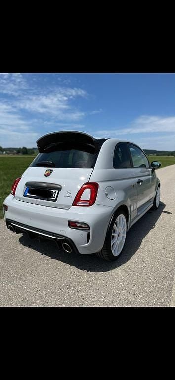 Gebraucht Abarth 695 Esseesse 179 PS (131 kW) 2022 Grau Kleinwagen