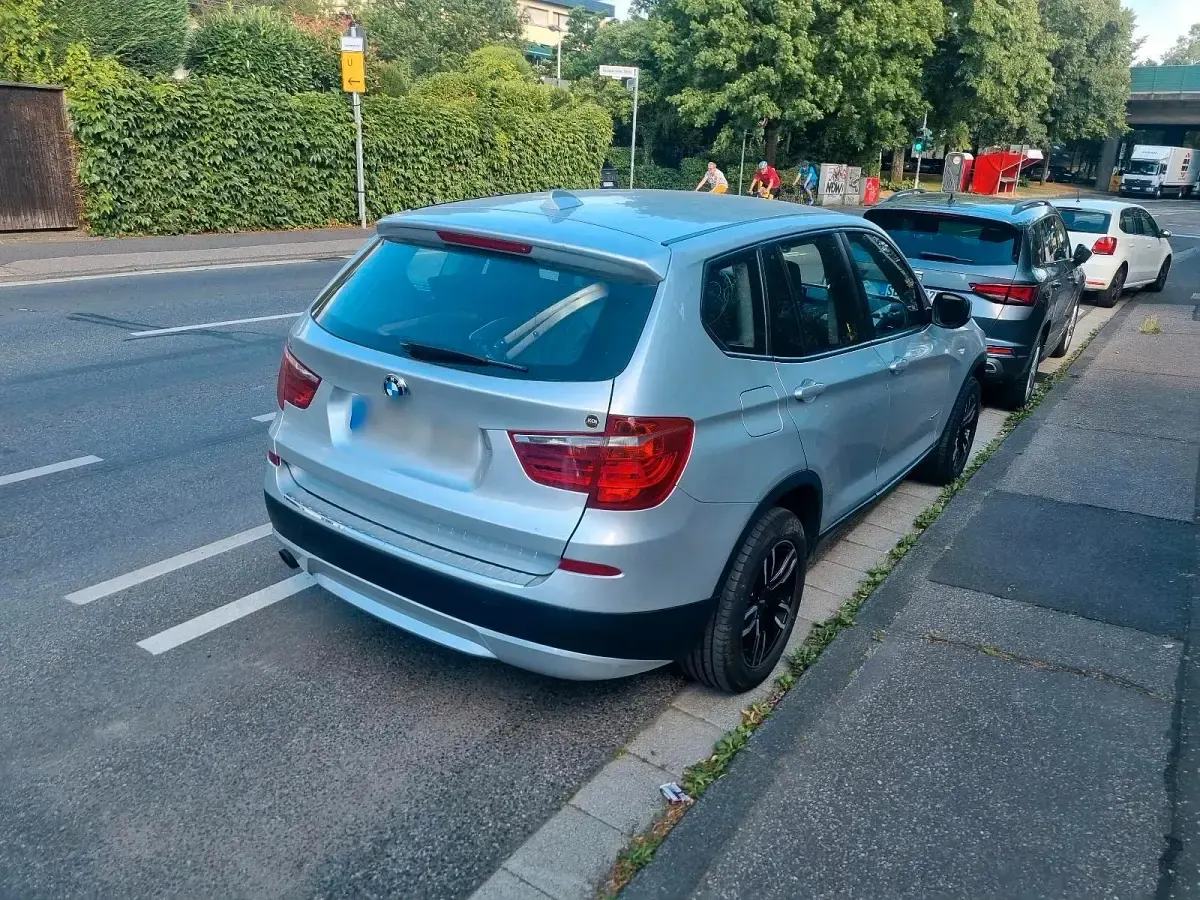 Gebraucht BMW X3 184 PS (135 kW) 2012 Silber SUV