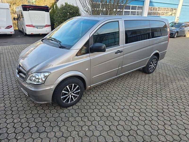 Gebraucht Mercedes Vito 224 PS (164 kW) 2010 Silber Van