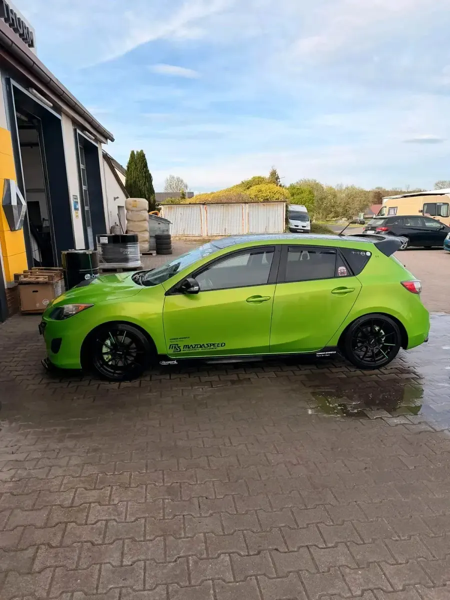 Gebraucht Mazda 3 320 PS (235 kW) 2009 Grün Kleinwagen