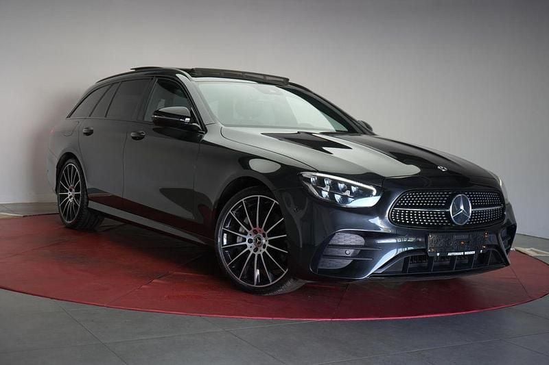 Grau Gebraucht 2022 Mercedes E450 AMG Limousine | 50.890 € (Fairer Preis) - Bild 1/4