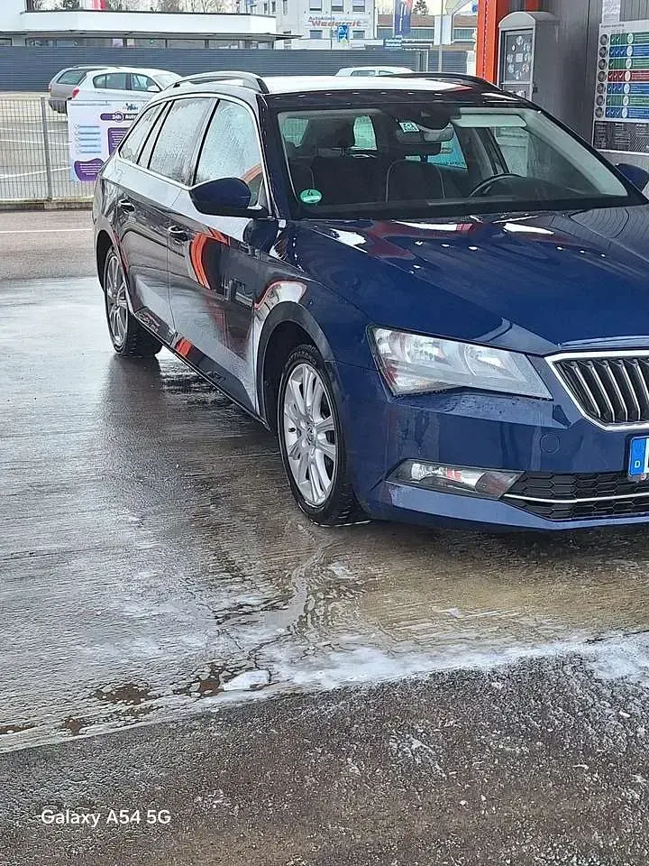 Gebraucht Skoda Superb Best of 170 PS (125 kW) 2015 Kombi