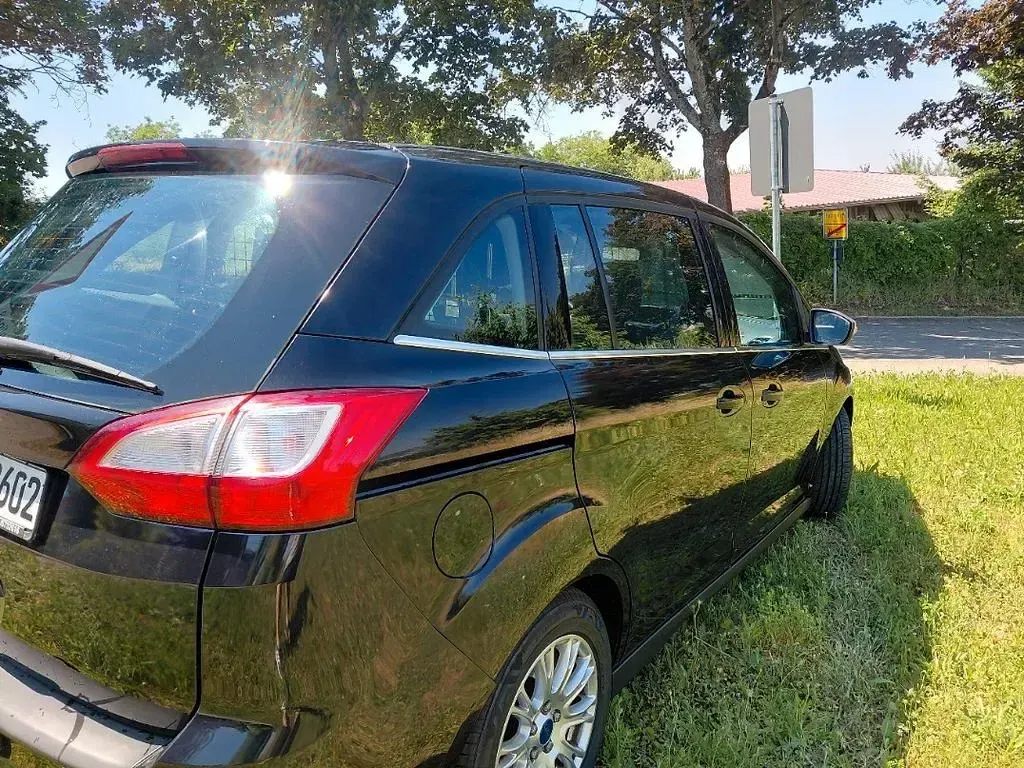 Gebraucht Ford Grand C-Max 116 PS (85 kW) 2012 Schwarz Van / Kleinbus
