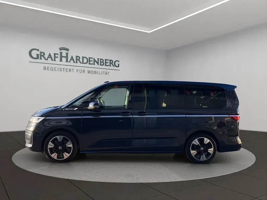Gebraucht VW Multivan Style 177 PS (130 kW) 2025 Blau Van / Kleinbus