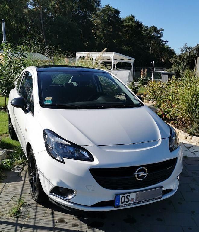 Weiß Gebraucht 2017 Opel Corsa Color Edition Kleinwagen | 6.900 € (Superpreis) - Bild 1/4