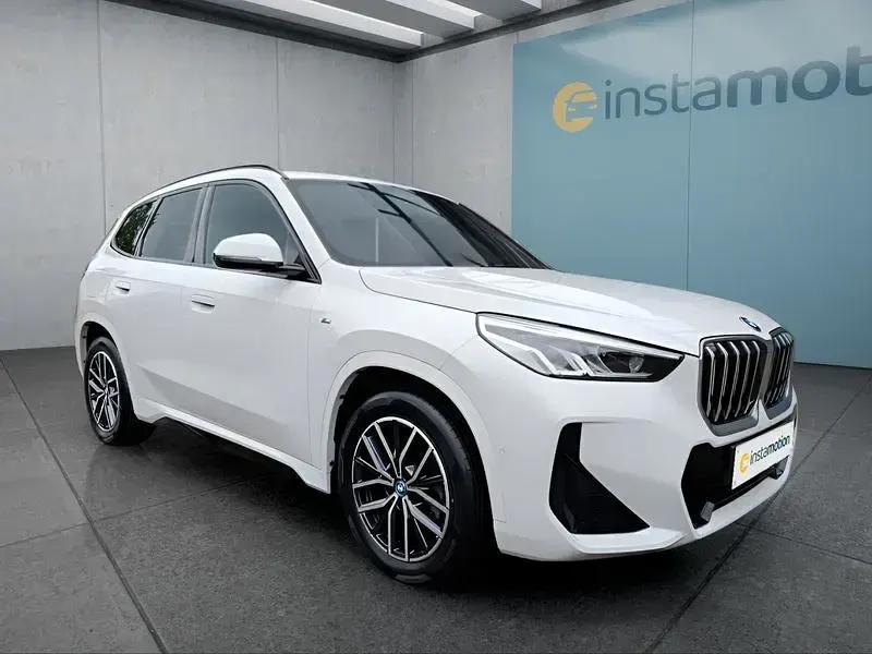 Gebraucht BMW X1 M Sport 326 PS (239 kW) 2023 Weiß SUV