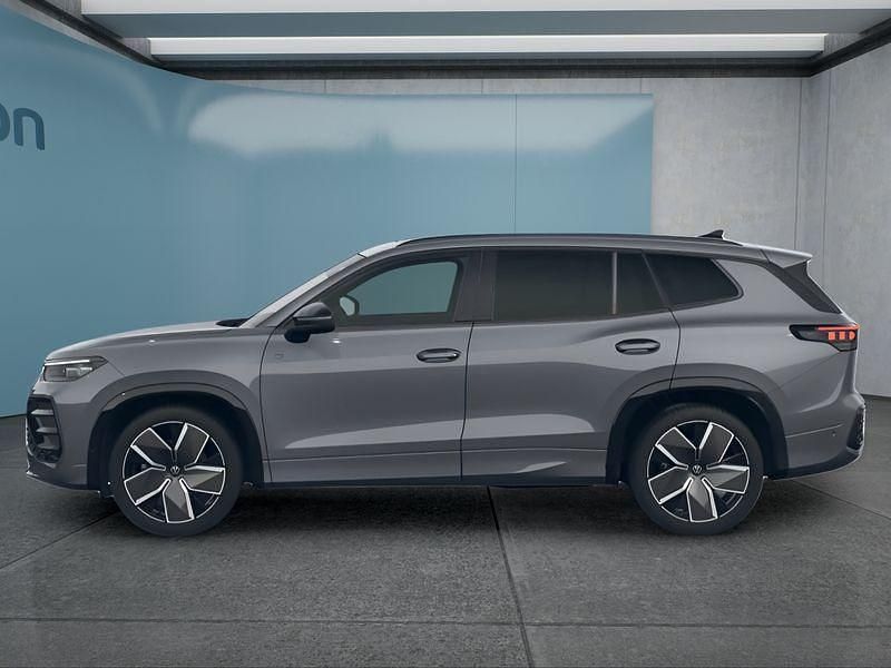 Neu VW Tayron 193 PS (141 kW) 2026 Grau SUV