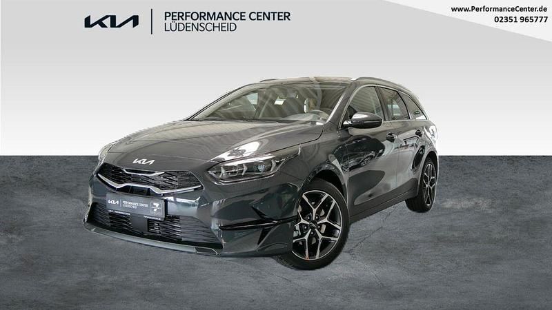 Grau Neu 2025 Kia Ceed Sportswagon Platinum Kombi | 32.330 € (Teuer) - Bild 1/4