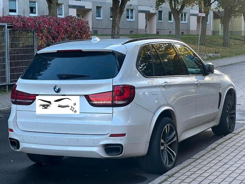 Weiß Gebraucht 2015 BMW X5 M50 SUV | 25.500 € (Fairer Preis) - Bild 1/4