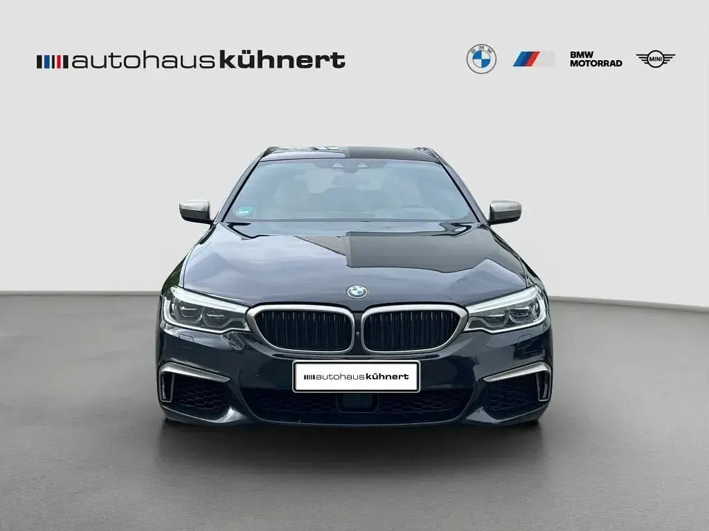 Gebraucht BMW M550 Performance 400 PS (294 kW) 2019 Schwarz Limousine