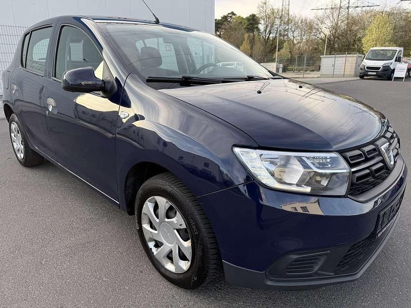 Gebraucht Dacia Sandero Essentiel 73 PS (53 kW) 2017 Blau marine Kombi