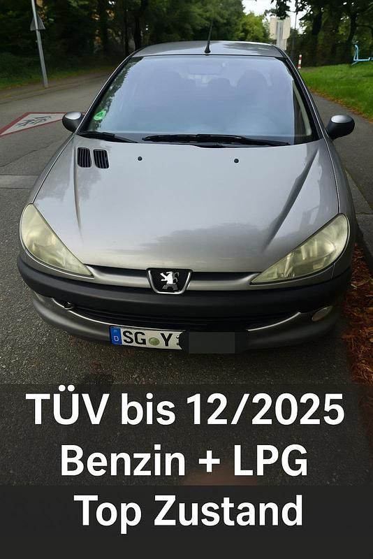 Grau Gebraucht 2002 Peugeot 206 Kleinwagen | 1.500 € - Bild 1/4