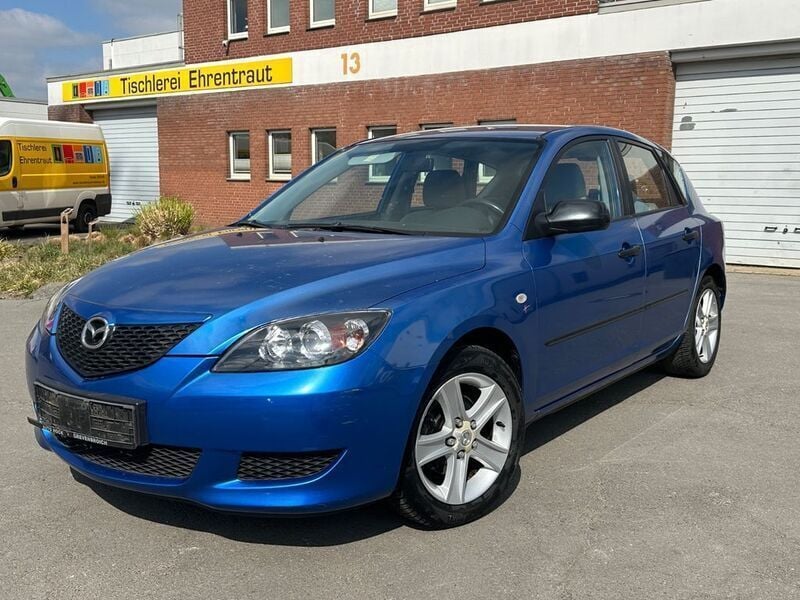 Winning blue Gebraucht 2006 Mazda 3 Comfort Limousine | 2.990 € (Teuer) - Bild 1/4