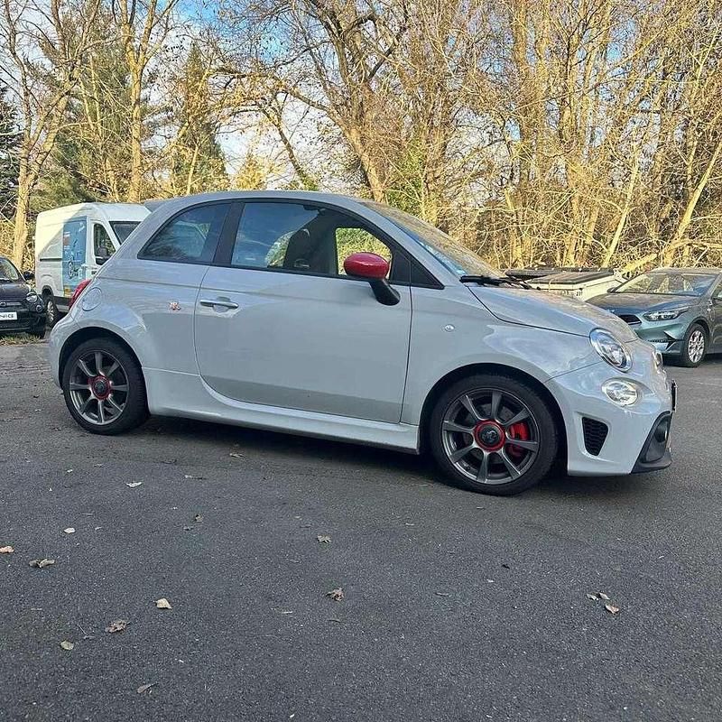 Gebraucht Abarth 595 165 PS (121 kW) 2022 Campovolo grau Limousine