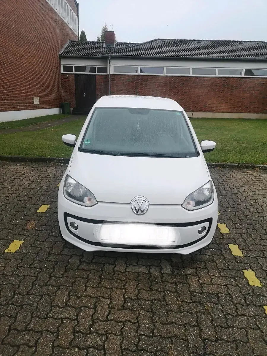 Gebraucht VW up! 68 PS (50 kW) 2013 Weiß Kleinwagen