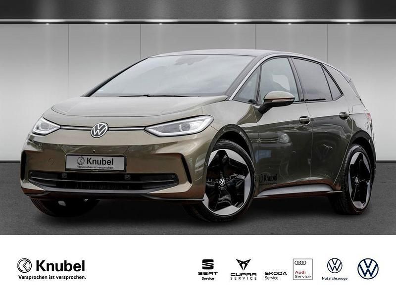 Dark olivine green metallic Gebraucht 2024 VW ID.3 Pro Kleinwagen | 34.450 € (Superpreis) - Bild 1/4