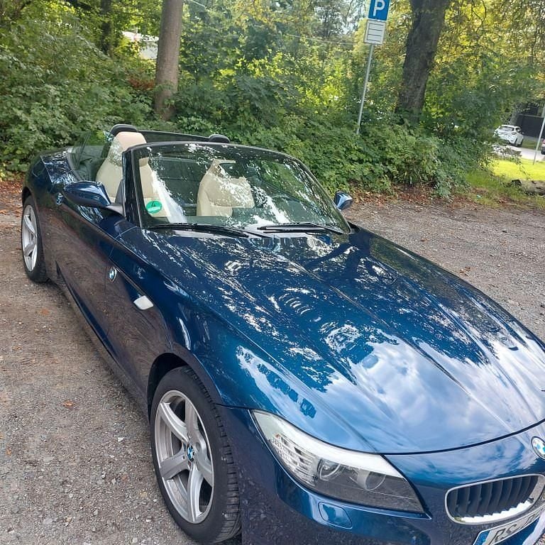 Second-hand BMW Z4 204 CP (150 kW) 2012 Albastru Cabrio