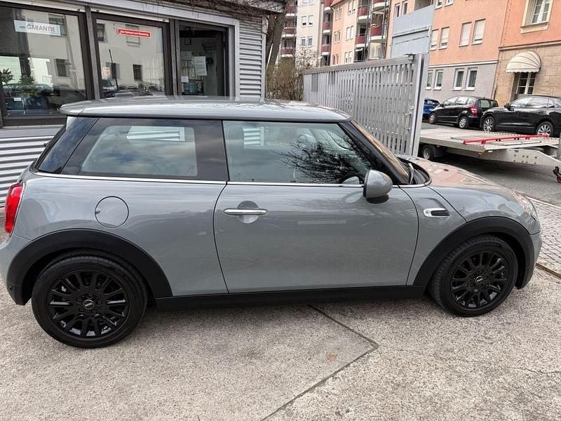 Gebraucht Mini ONE Pepper 95 PS (69 kW) 2017 Grau Kleinwagen
