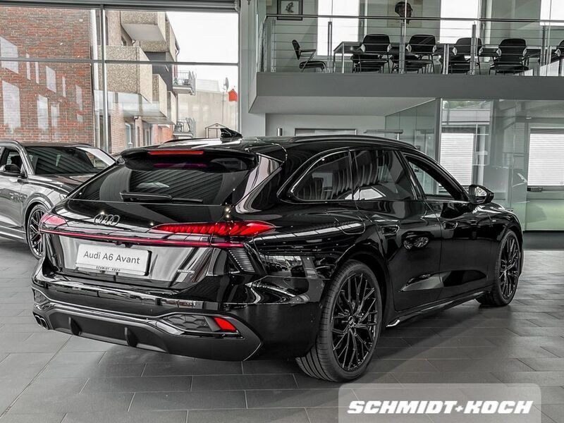Neu Audi A6 Edition .1 204 PS (150 kW) 2025 Schwarz Kombi