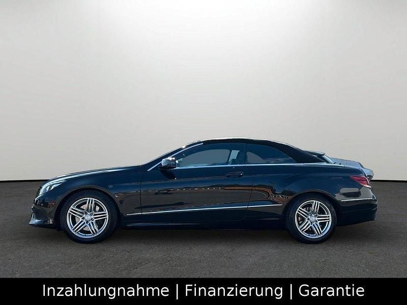 Gebraucht Mercedes E200 Sport 184 PS (135 kW) 2016 Schwarz Cabrio