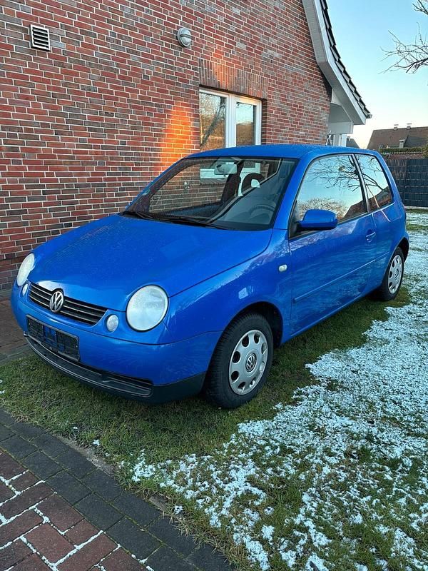 Blau Gebraucht 2001 VW Lupo Kleinwagen | 1.699 € (Etwas zu teuer) - Bild 1/4