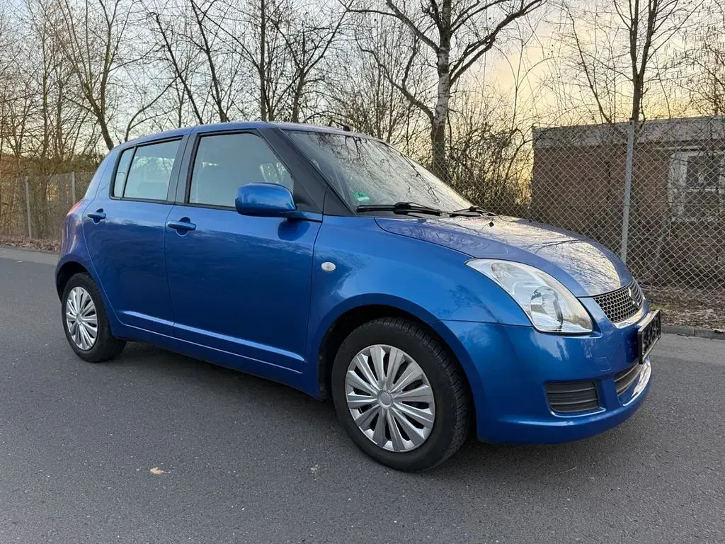Gebraucht Suzuki Swift Club 92 PS (67 kW) 2009 Blau Kleinwagen