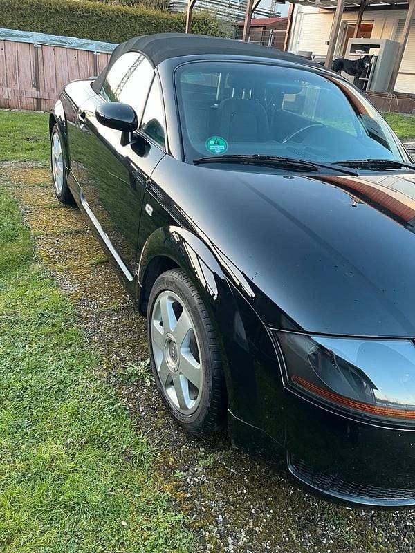 Gebraucht Audi TT Roadster 150 PS (110 kW) 2001 Schwarz Cabrio