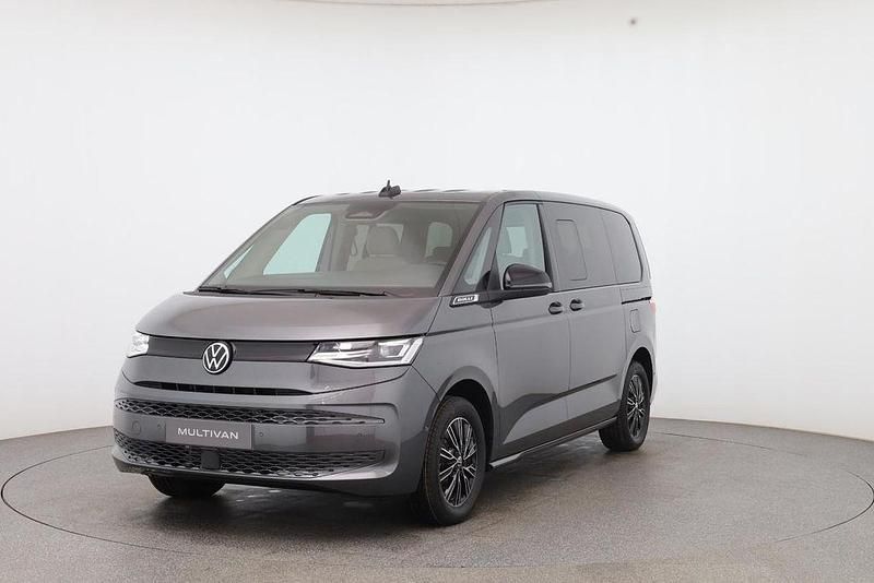 Neu VW Multivan Business 150 PS (110 kW) 2026 Grau Van