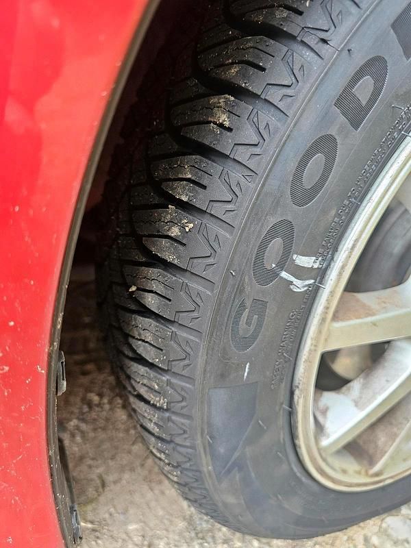 Gebraucht Toyota Aygo 65 PS (47 kW) 2010 Rot Kleinwagen