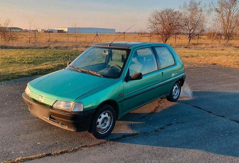 Grün Gebraucht 1994 Peugeot 106 Kleinwagen | 1.150 € - Bild 1/4