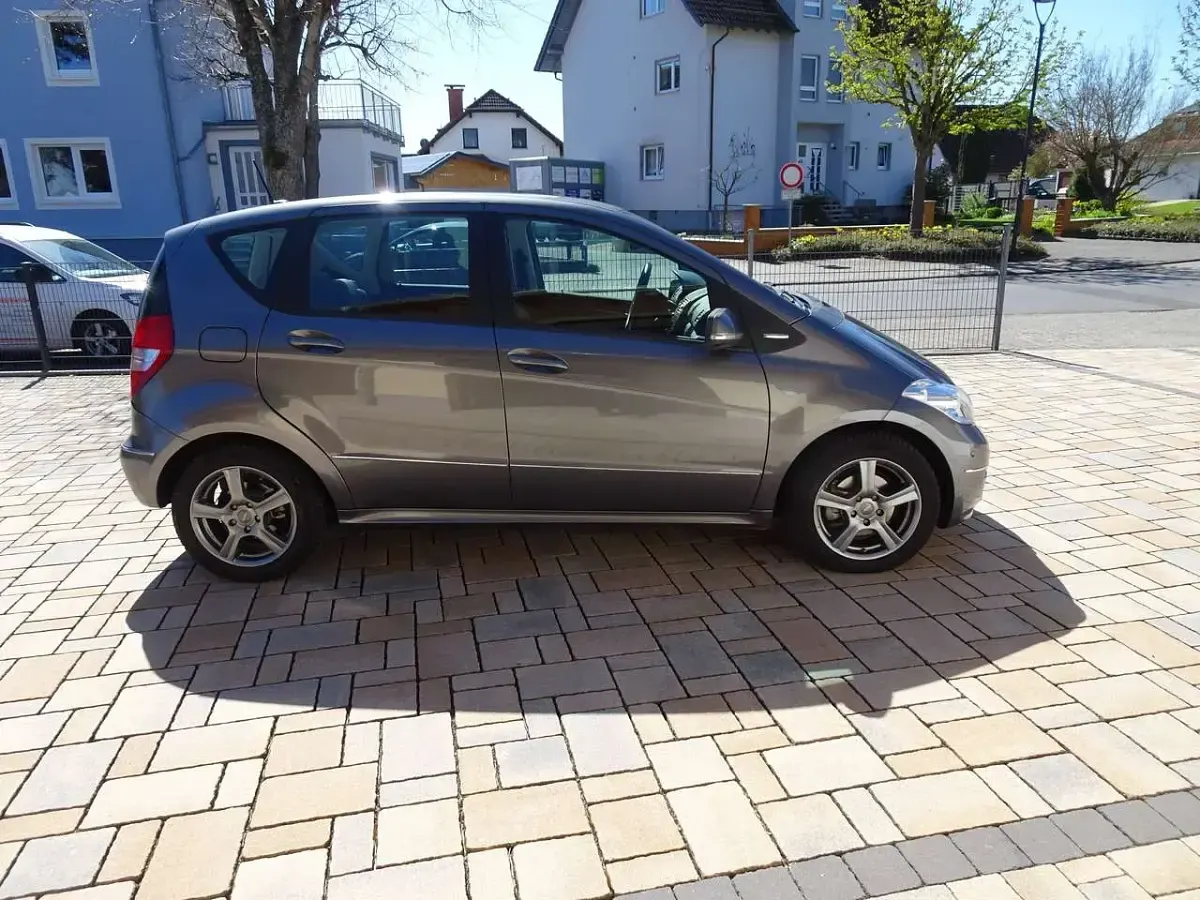 Gebraucht Mercedes A170 Elegance 116 PS (85 kW) 2009 Limousine