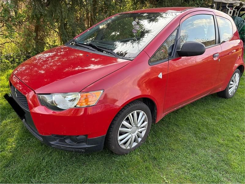 Rot Gebraucht 2009 Mitsubishi Colt Kleinwagen | 1.550 € (Superpreis) - Bild 1/4