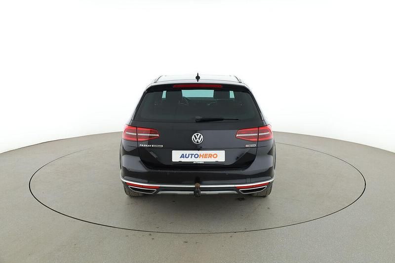 Gebraucht VW Passat Alltrack 190 PS (139 kW) 2018 Schwarz Kombi