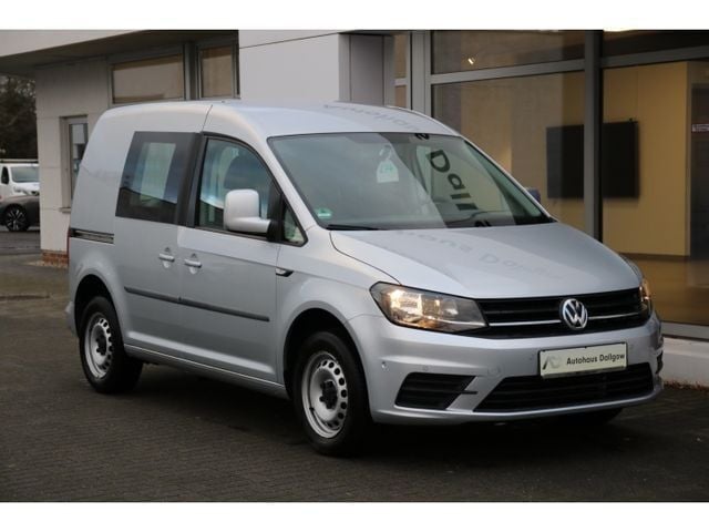 Gebraucht VW Caddy LOUNGE 84 PS (61 kW) 2019 Reflexsilber metallic Van / Kleinbus