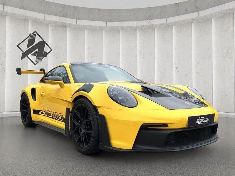 Gelb Gebraucht 2024 Porsche 911 Coupé | 329.890 € (Etwas zu teuer) - Bild 1/4
