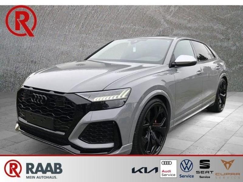 Grau Gebraucht 2024 Audi RS Q8 Design SUV | 132.895 € (Teuer) - Bild 1/4
