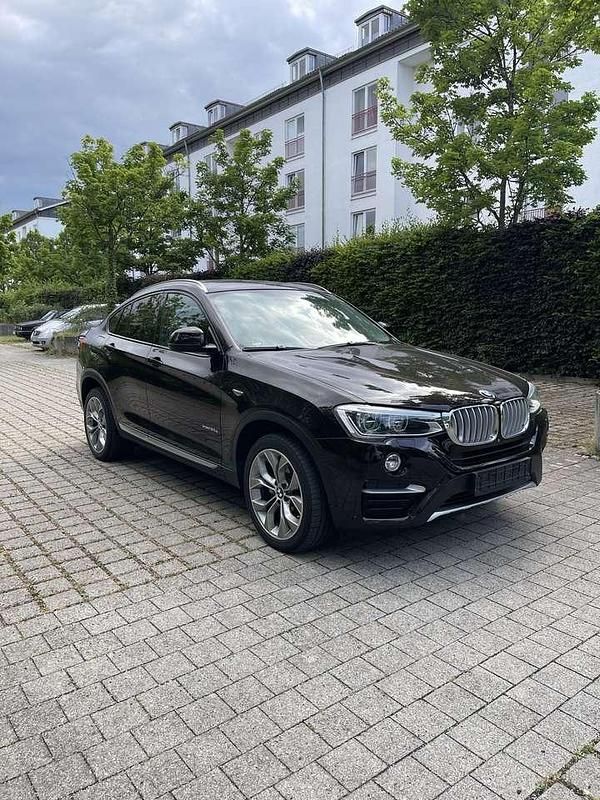 Braun Gebraucht 2015 BMW X4 SUV | 22.500 € (Fairer Preis) - Bild 1/4