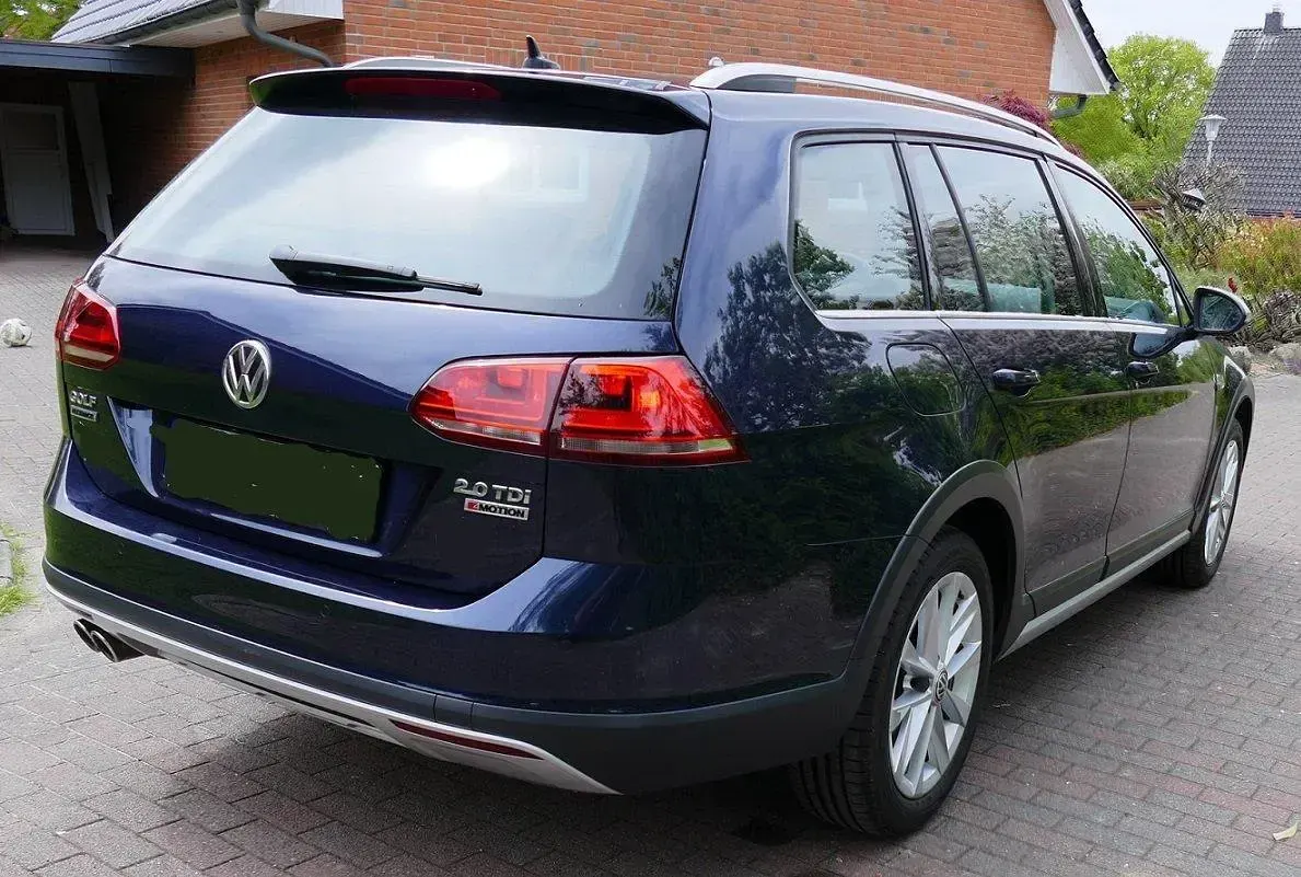 Gebraucht VW Golf Alltrack 150 PS (110 kW) 2016 Blau Kombi