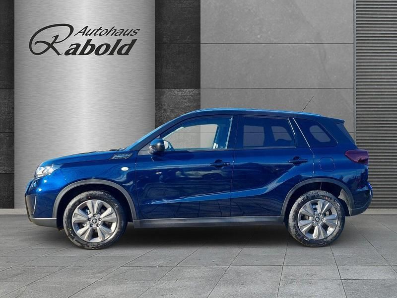 Neu Suzuki Vitara Comfort 110 PS (80 kW) 2025 Ice blue / cosmic black (hellblau) Limousine