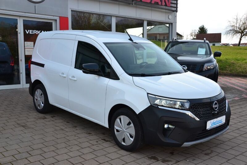 Mineral white (s) Gebraucht 2022 Nissan Townstar N-Connecta Van / Kleinbus | 34.290 € (Teuer) - Bild 1/4