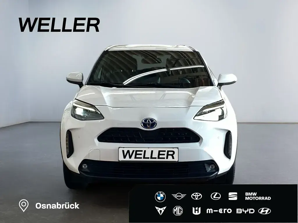 Gebraucht Toyota Yaris Cross Team 92 PS (67 kW) 2023 Weiss SUV