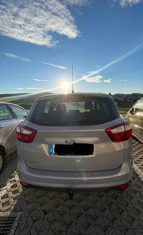 Grau Gebraucht 2011 Ford C-MAX Trend Van / Kleinbus | 9.300 € (Teuer) - Bild 1/4