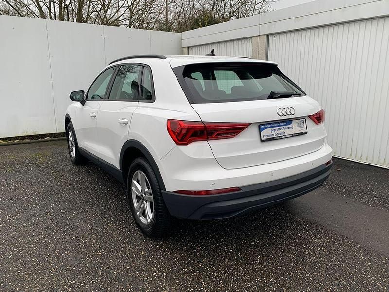 Gebraucht Audi Q3 Business 150 PS (110 kW) 2022 Ibisweiß SUV