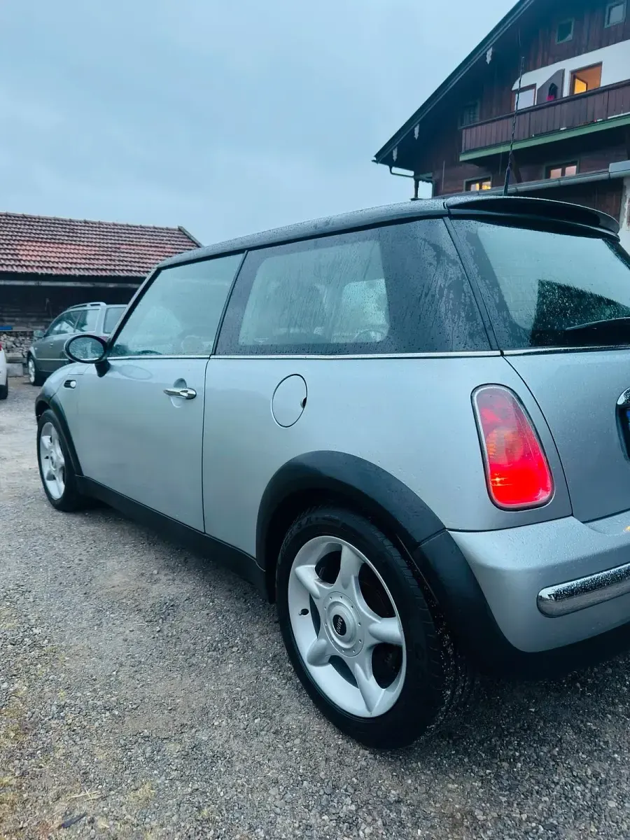 Usata Mini Cooper Coupé 115 CV (84 kW) 2003 Grigio Coupé