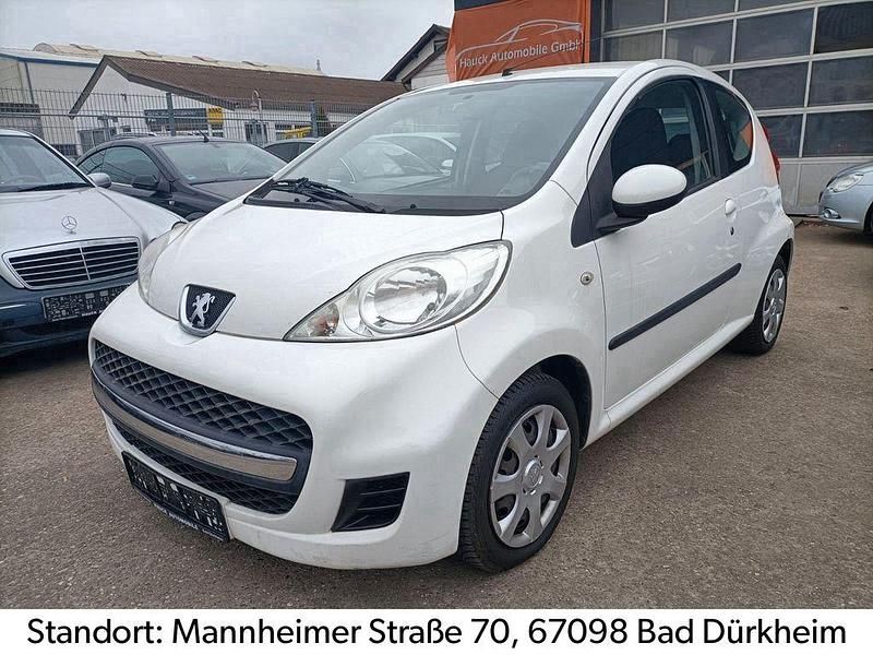 Weiß Gebraucht 2010 Peugeot 107 Filou Kleinwagen | 5.150 € (Fairer Preis) - Bild 1/4