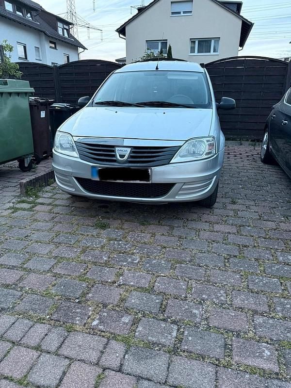 Second-hand Dacia Logan 87 CP (63 kW) 2010 Argintiu Break