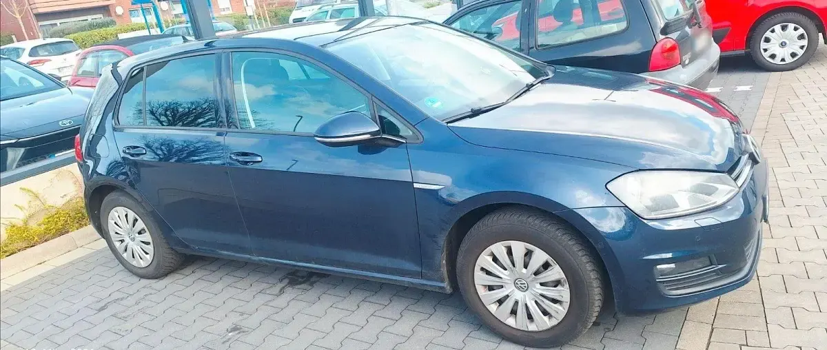 Gebraucht VW Golf VII 86 PS (63 kW) 2014 Blau Limousine