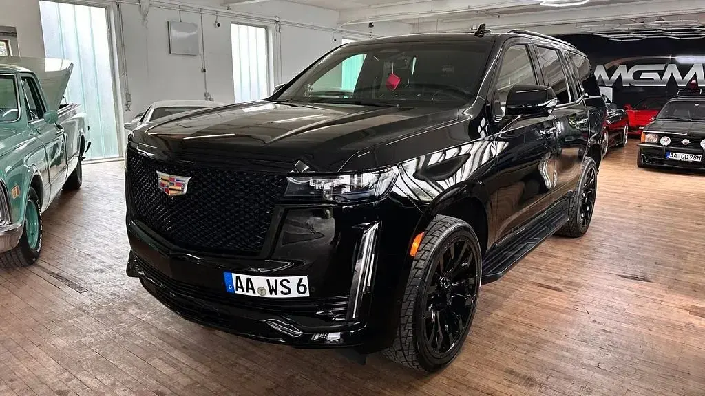 Gebraucht Cadillac Escalade 426 PS (313 kW) 2022 Schwarz SUV