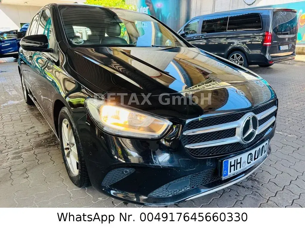 Gebraucht Mercedes B180 Avantgarde 116 PS (85 kW) 2020 Schwarz Kleinwagen