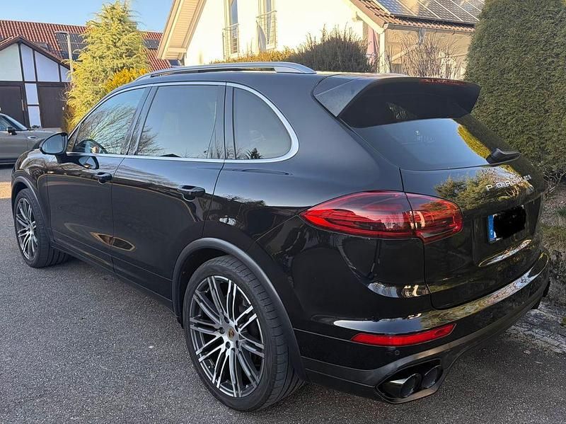 Gebraucht Porsche Cayenne 262 PS (192 kW) 2015 Schwarz SUV